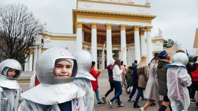 В Госдуме сочли возможным сделать День космонавтики и День учителя праздничными выходными
