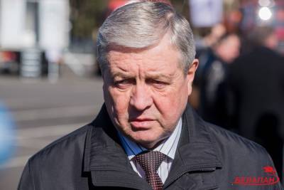 Головченко наделил посла Семашко дополнительными полномочиями