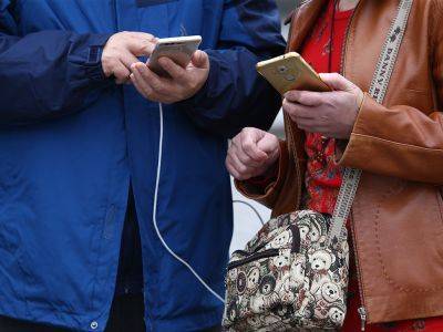 Екатеринбуржцы борются против установки очередной вышки сотовой связи на Уралмаше
