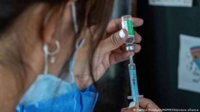 В Украине увеличили интервал между двумя прививками CoviShield
