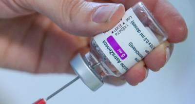 Литва решила приостановить вакцинацию препаратом AstraZeneca, Эстония - нет