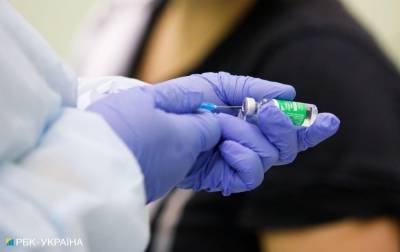 В Украине вакцинировали от COVID еще 9840 лиц, одному человеку ввели вторую дозу