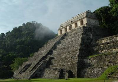 Ученые раскрыли тайну жизни посла майя после исследования гробницы в Эль-Пальмаре