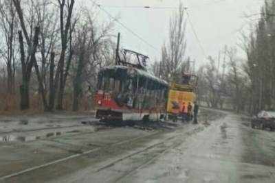 В Донецке сгорел трамвай