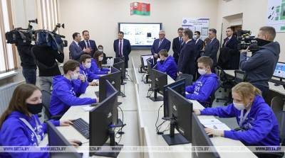 Головченко: государство продолжит поддерживать все формы развития и обучения талантливой молодежи