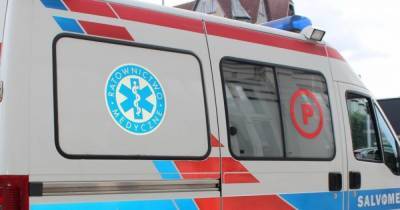 Внезапно потерял сознание и упал: 37-летний украинец умер на тротуаре в Польше