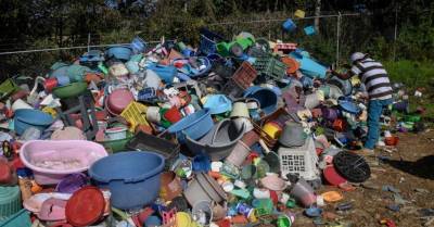 Шины, мебель, опасные отходы. В Риге откроют 8 новых площадок по сбору сортированного мусора
