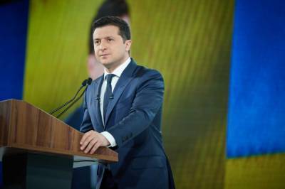 Украинцы назвали свое отношение к Зеленскому на посту президента