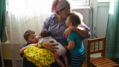 Матвиенко анонсировала увеличение соцподдержки для семей с детьми