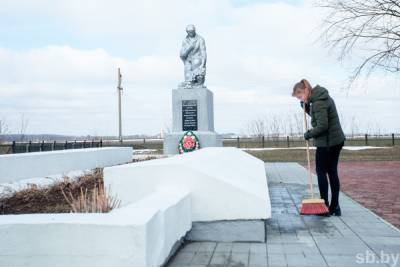Жители Гродненского района привели в порядок мемориал, посвященный уничтожению деревни Пузовичи