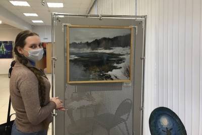 Картина живописца из андреаполя представлена на выставке в Твери