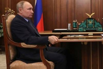 Путин: критической ситуации с задержкой зарплат удалось избежать