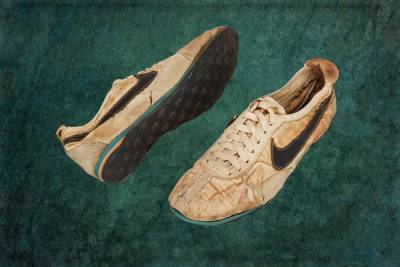 Раритетные кроссовки Nike выставили на аукцион: начальная стоимость – 100 тысяч долларов