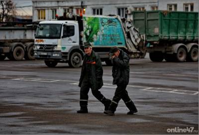 В Ленобласти с 1 апреля за мусоровозами начнут следить по спутниковой навигации
