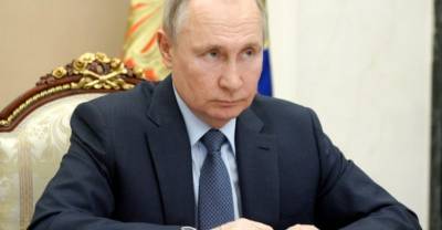 Путин призвал прокуроров контролировать соответствие законов поправкам к конституции