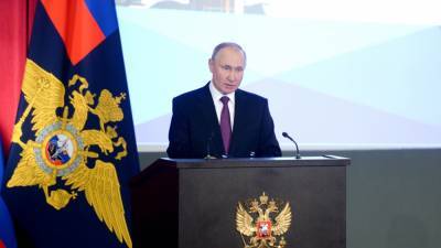 Генпрокуратура уделит особое внимание борьбе с коррупцией по требованию Путина