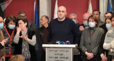 Неизвестные обстреляли тбилисский офис партии Саакашвили - пресс-служба "ЕДН"