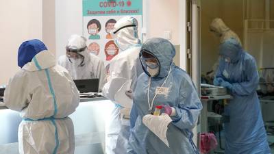 Прокуроры добились выплаты врачам более 2,5 млрд рублей за работу в пандемию