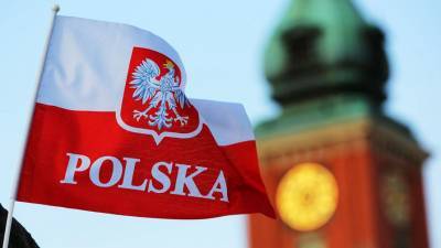 Польша вводит общенациональный локдаун из-за COVID-19