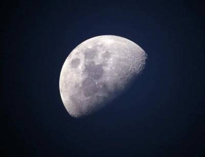 SpaceX Илона Маска «случайно» подтверждает, что США не высаживались на Луне