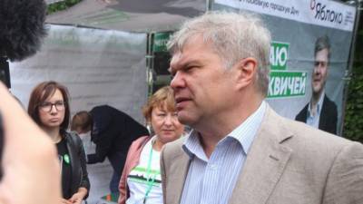 Правоохранители задержали в Москве депутата Мосгордумы Митрохина
