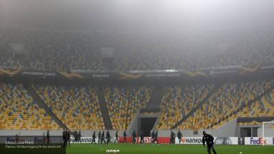 Из преступника в герои: стадиону "Арена Львов" на Украине решили присвоить имя Бандеры