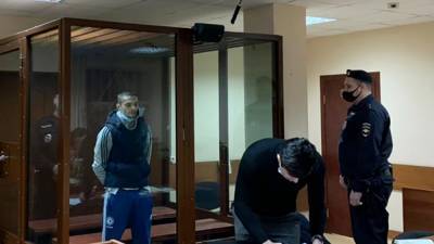 Подравшемуся с бойцами Росгвардии чеченцу предъявили обвинение