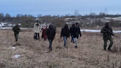 Пограничники задержали африканцев, пробирающихся в Россию из Белоруссии
