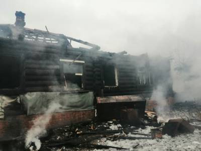 Мужчина погиб в сгоревшем в Тверской области жилом доме