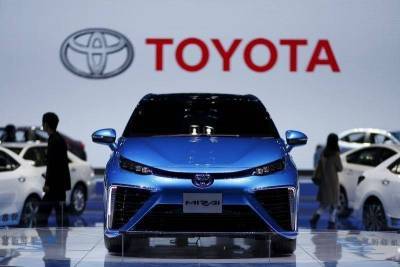 Toyota и Honda останавливают производство в США