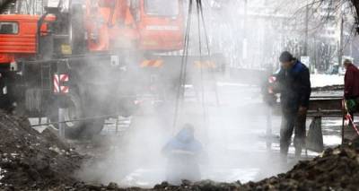 Аварию теплотрассы на востоке Луганска устранили. Обещают что скоро дадут тепло - cxid.info - Луганск
