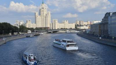 Регулярные теплоходные маршруты по Каналу имени Москвы запустят в мае