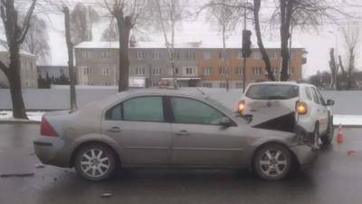 На Тернопольщине авто с вакциной от коронавируса угодило в ДТП