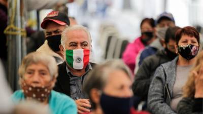 Число случаев коронавируса в Мексике достигло 2 370 183