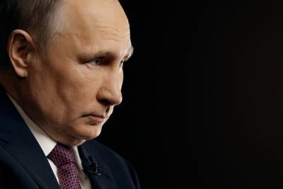 Путин вручил государственные награды семи новосибирцам