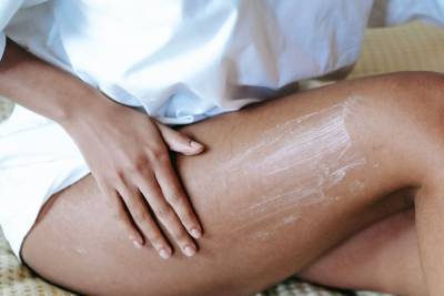Правильно ли женщины ухаживают за кожей во время бритья: результаты исследования
