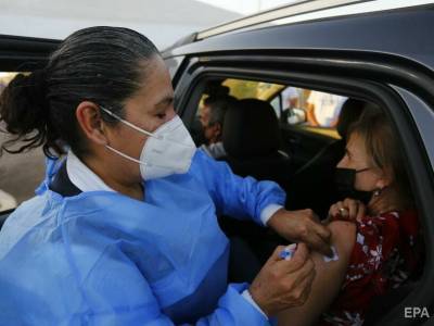 В мире сделали уже 400 млн прививок от коронавируса – данные Bloomberg
