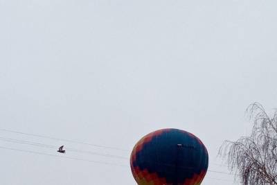 В Тамбове запустили воздушный шар в честь воссоединения Крыма и России