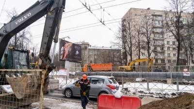 ТЭК реконструирует полувековую тепломагистраль на Новороссийской улице на три года раньше срока