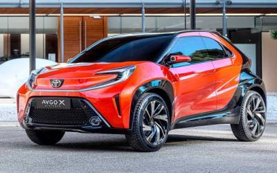 Toyota представила новый субкомпактный хэтчбек для Европы
