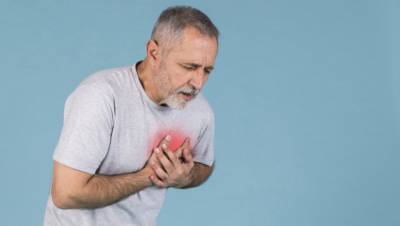 Кислый привкус во рту может быть предвестником сердечного приступа