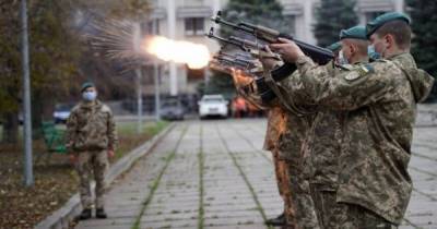 С начала перемирия на Донбассе погибли 16 украинских военных