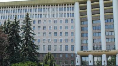 Молдавский парламент определился с кандидатом на пост премьер-министра