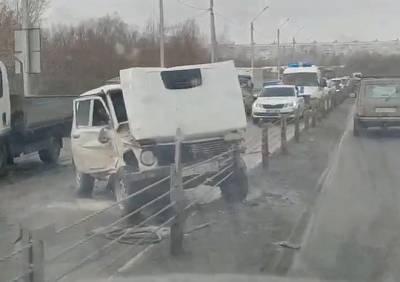 В ДТП на Северной окружной пострадал водитель «Нивы» - ya62.ru - Рязань