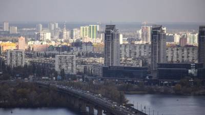 В Киеве с 20 марта вводят локдаун из-за COVID-19
