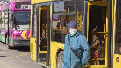 Красная зона в Киеве: Как будет работать транспорт