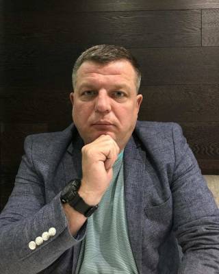 Экс-депутат Рады Журавко призвал дать отпор «лжепатриотам», снявшим орден ВОВ с обелиска в Херсоне
