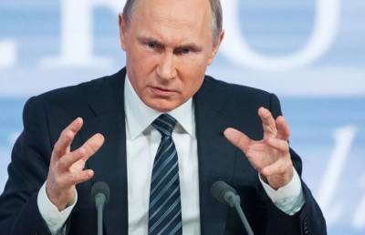 Путин потребовал взять под контроль доходы и расходы чиновников