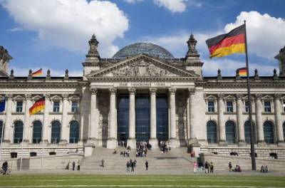 «Маразм крепчает»: в Бундестаге отреагировали на претензии Украины к Германии из-за Крыма