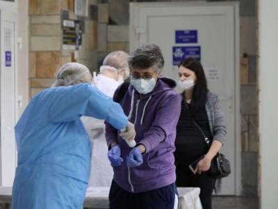 Более тысячи украинцев заболели коронавирусом повторно